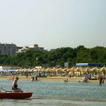 Mare E Pineta Appartamento Montesilvano Marina